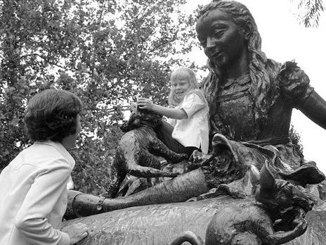 The Public Art of Robert Moses's New York | National Trust for